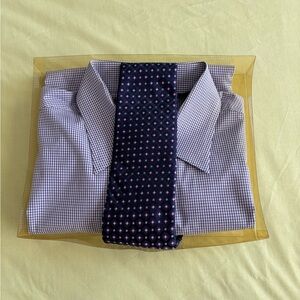 Roundtree and yorke Men's Checkered Dress Shirt with Patterned Tie